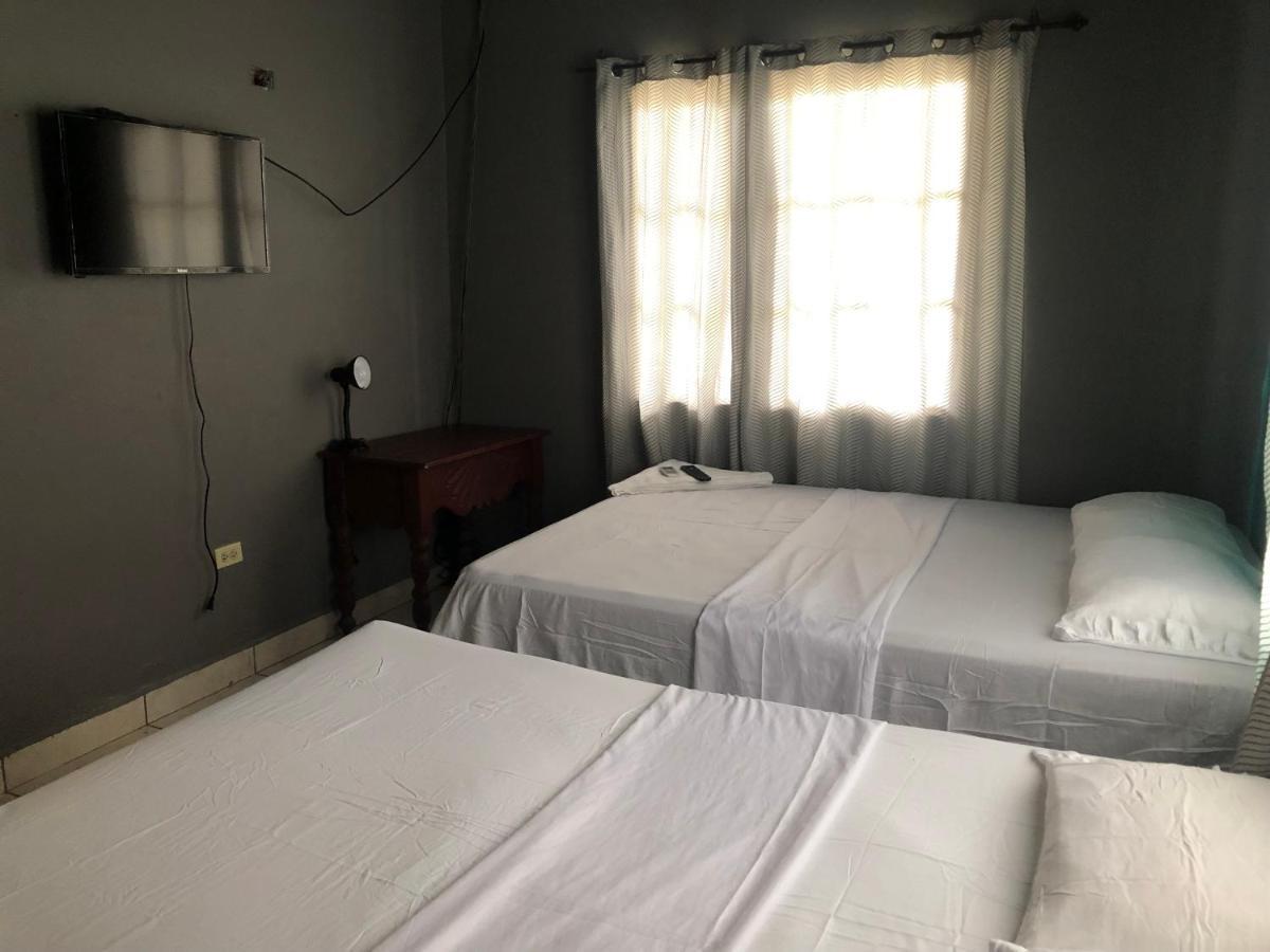 Hostal Rudy'S Beach Puerto Cortes Eksteriør bilde